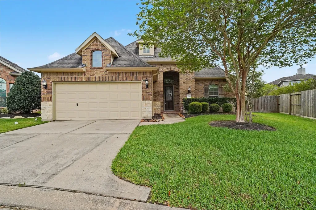 3516 Firenze Drive Friendswood TX 77546