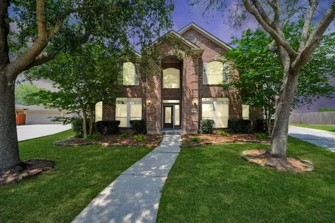 4230 Waterwood Drive Baytown TX 77521