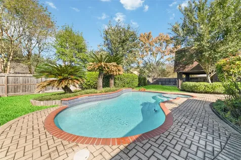 3826 Pleasant Valley Drive Missouri City TX 77459