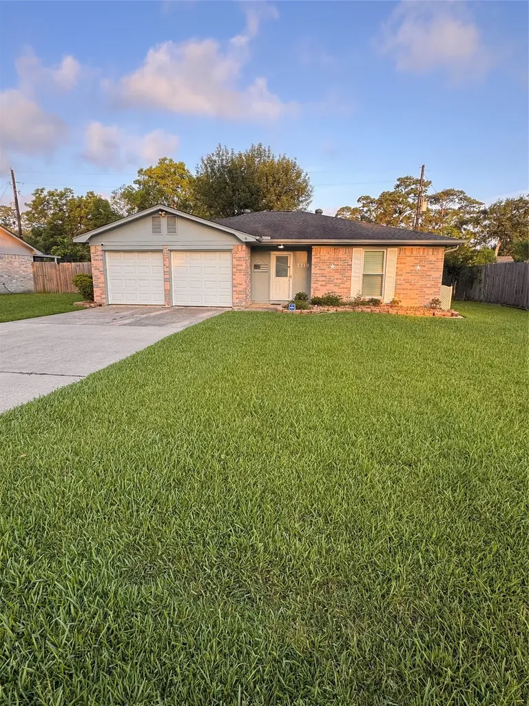 7319 Palmetto Lane Baytown TX 77521