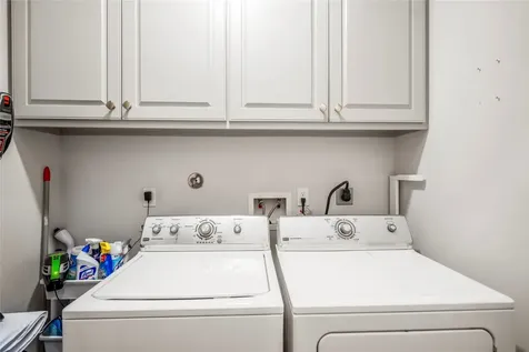 732 E 28th Street Houston TX 77009