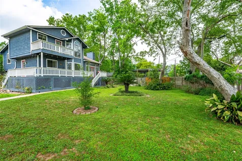 3726 Bayshore Drive Bacliff TX 77518