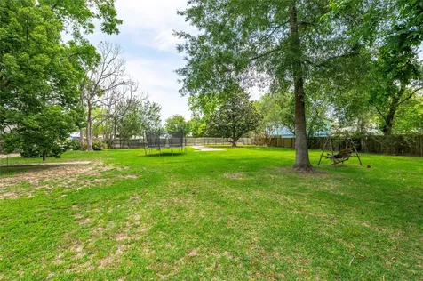 3726 Bayshore Drive Bacliff TX 77518