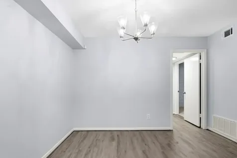2744 Briarhurst Drive 49 Houston TX 77057
