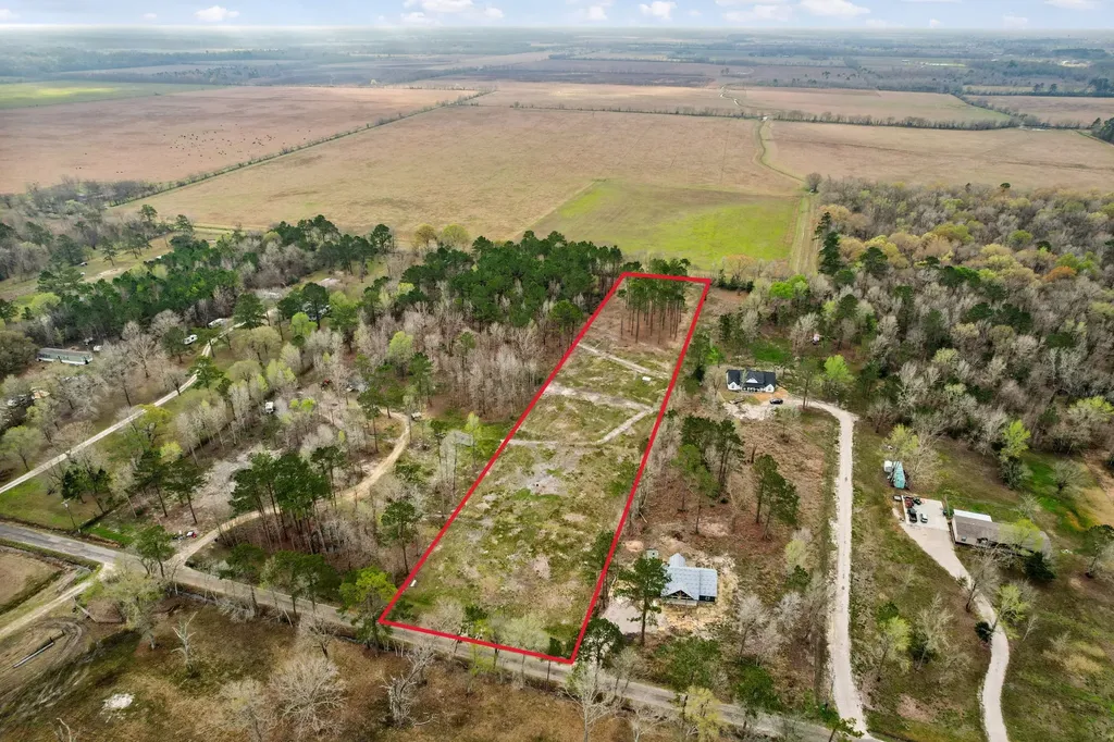 990 County Road 2112 Liberty TX 77575
