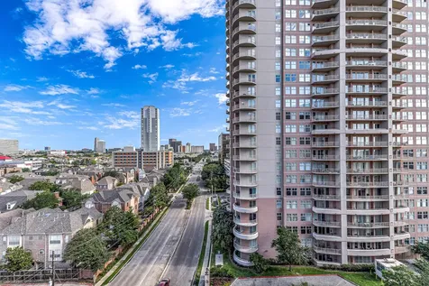 3525 Sage Road 1115 Houston TX 77056