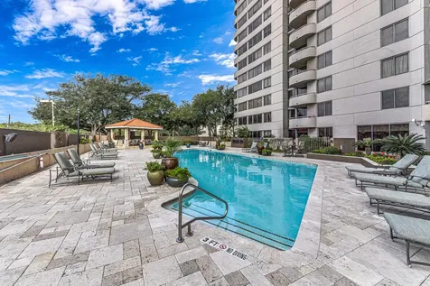 3525 Sage Road 1115 Houston TX 77056