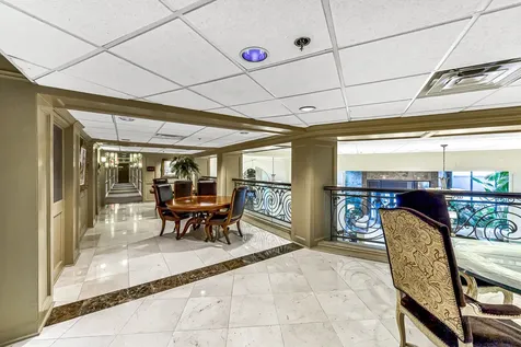 3525 Sage Road 1115 Houston TX 77056