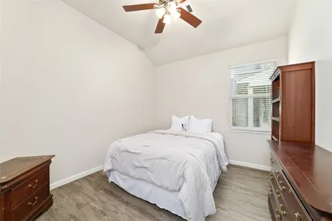 18511 Bristol Point Lane Tomball TX 77377