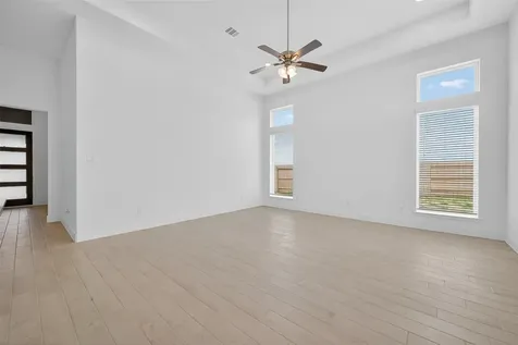 13613 Windward Mist Drive Texas City TX 77568