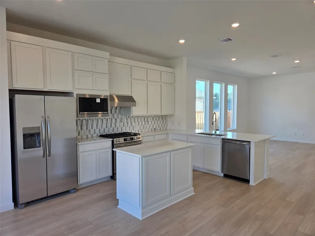 3072 Waterwood Pass Drive Katy TX 77493