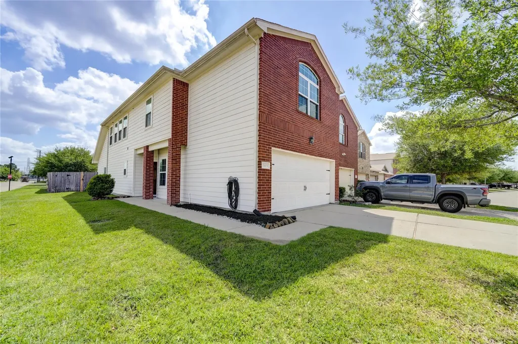 5103 Dartmoor Ridge Trail Houston TX 77066