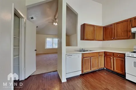 10002 Green Valley Lane Houston TX 77064