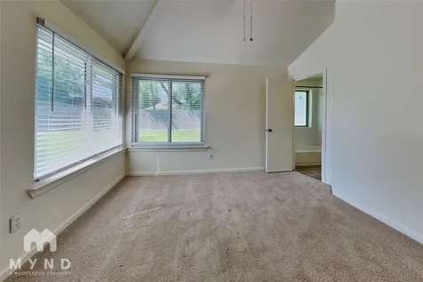 10002 Green Valley Lane Houston TX 77064
