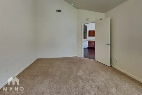 10002 Green Valley Lane Houston TX 77064