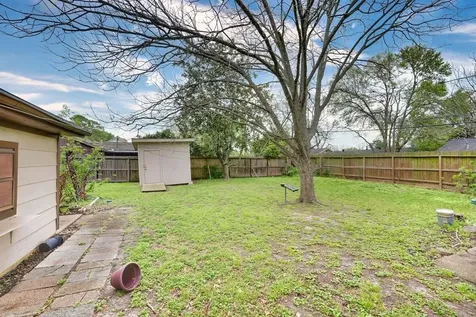 8534 Dillon Street Houston TX 77061