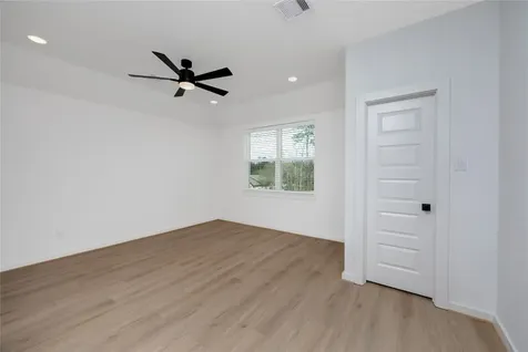 1947 Longmire Villas Court Conroe TX 77304