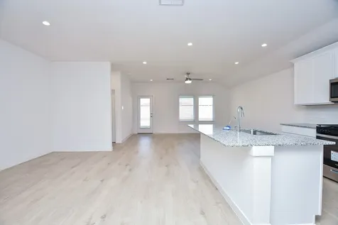 5146 Sunset Oaks Drive Fresno TX 77545