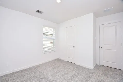 5146 Sunset Oaks Drive Fresno TX 77545