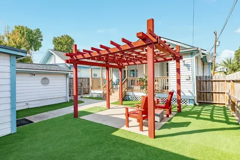 4719 Avenue R Galveston TX 77551