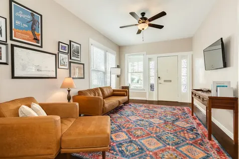 4719 Avenue R Galveston TX 77551