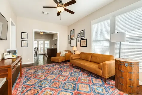 4719 Avenue R Galveston TX 77551