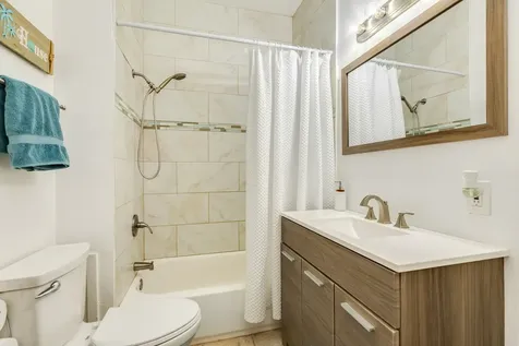 4719 Avenue R Galveston TX 77551