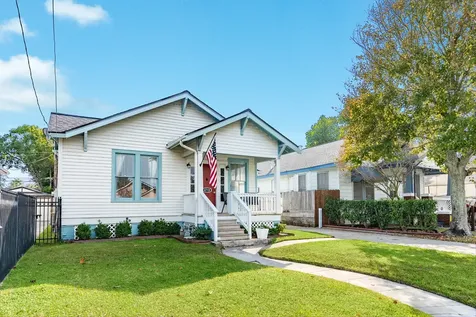 4719 Avenue R Galveston TX 77551