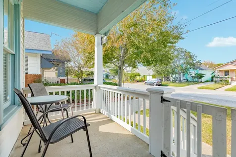 4719 Avenue R Galveston TX 77551