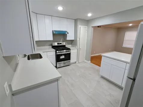 4714 Oakshire Drive 2 Houston TX 77027