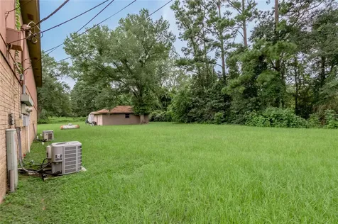 120 Mcadams Lane E Huntsville TX 77320