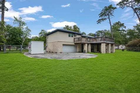 1010 Rosewood Drive Dickinson TX 77539