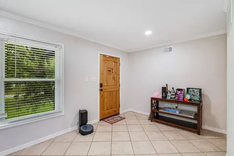1010 Rosewood Drive Dickinson TX 77539