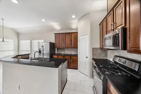 8107 Whisper Point Drive Houston TX 77040