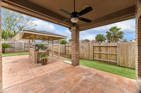 8107 Whisper Point Drive Houston TX 77040