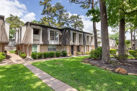 12633 Memorial Drive 57 Houston TX 77024