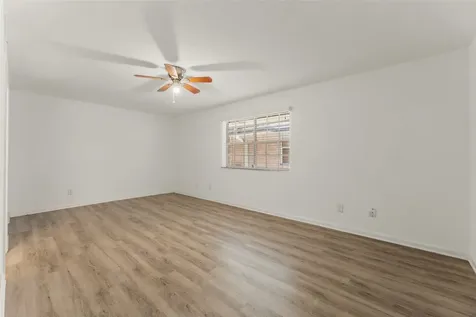 12633 Memorial Drive 57 Houston TX 77024