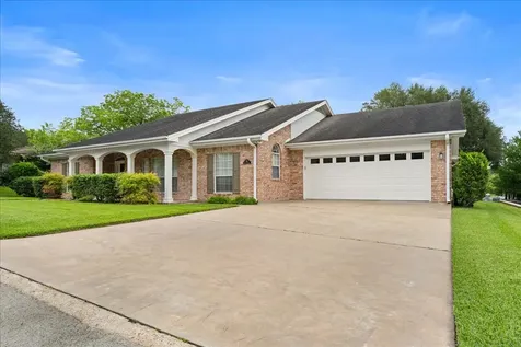 159 Charles Street La Grange TX 78945