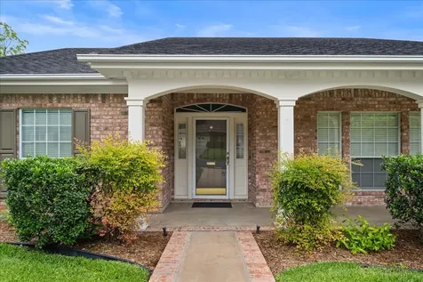 159 Charles Street La Grange TX 78945