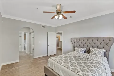 2299 Lone Star Drive 133 Sugar Land TX 77479