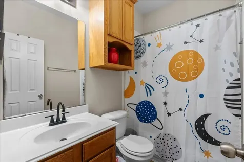 2001 Running Brook Lane Pearland TX 77584
