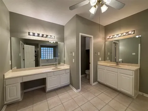 3207 Long Bough Court Houston TX 77059