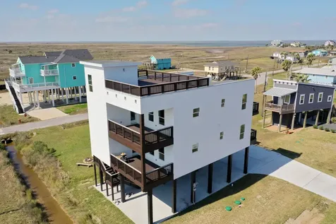 4026 5th Street Galveston TX 77554