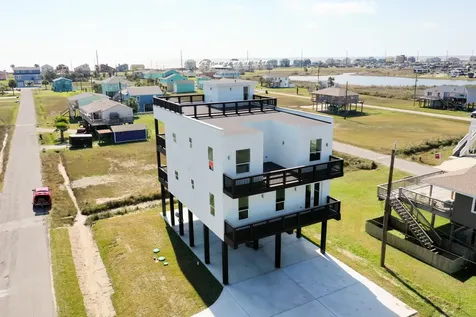 4026 5th Street Galveston TX 77554