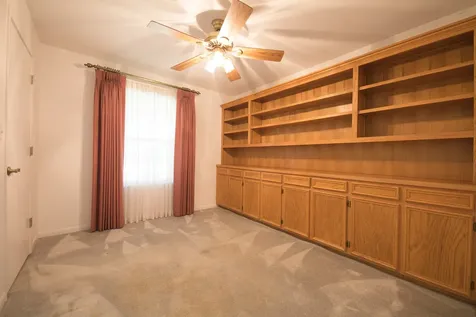 216 E Montana Drive Shiner TX 77984