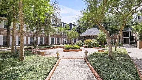 361 N Post Oak Lane 341 Houston TX 77024