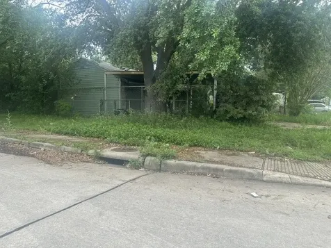 6003 Southmont Street Houston TX 77033