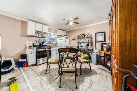 6503 Sharon Lane Hitchcock TX 77563