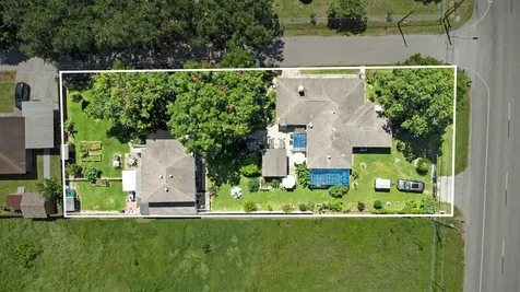 6503 Sharon Lane Hitchcock TX 77563