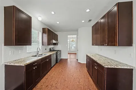 1202 Woodley Bend Sugar Land TX 77479